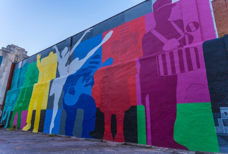 161004valt-alabama-theatre-blank-space-mural-project