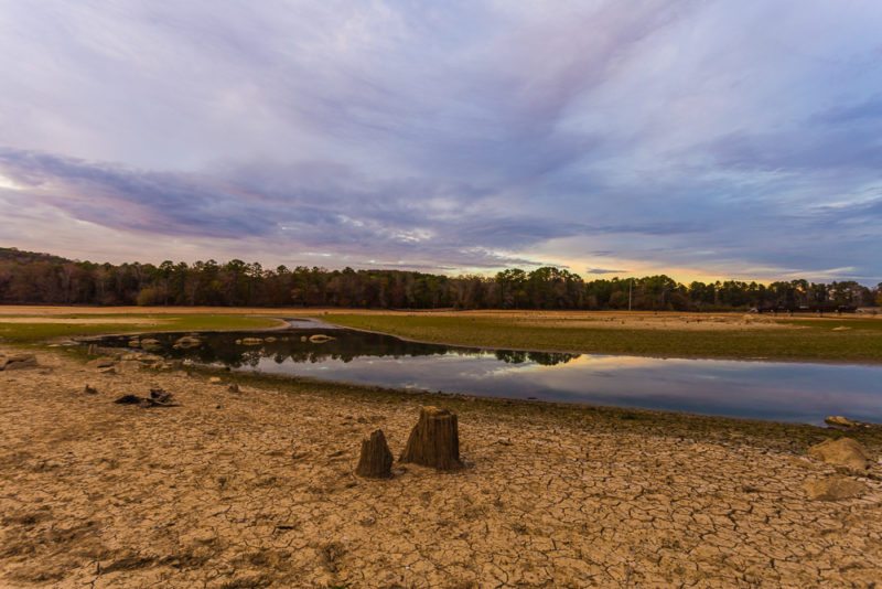 161111g-lake-purdy-drought-sunset