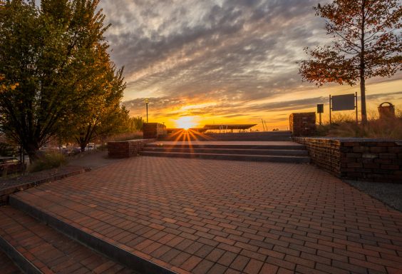 181111 railroad park at sunset in the fall IMG_1507 S