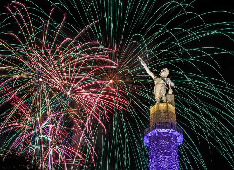 200704-gold-centers-and-multicolored-bursts-vulcan-fireworks-_M7A5100 s