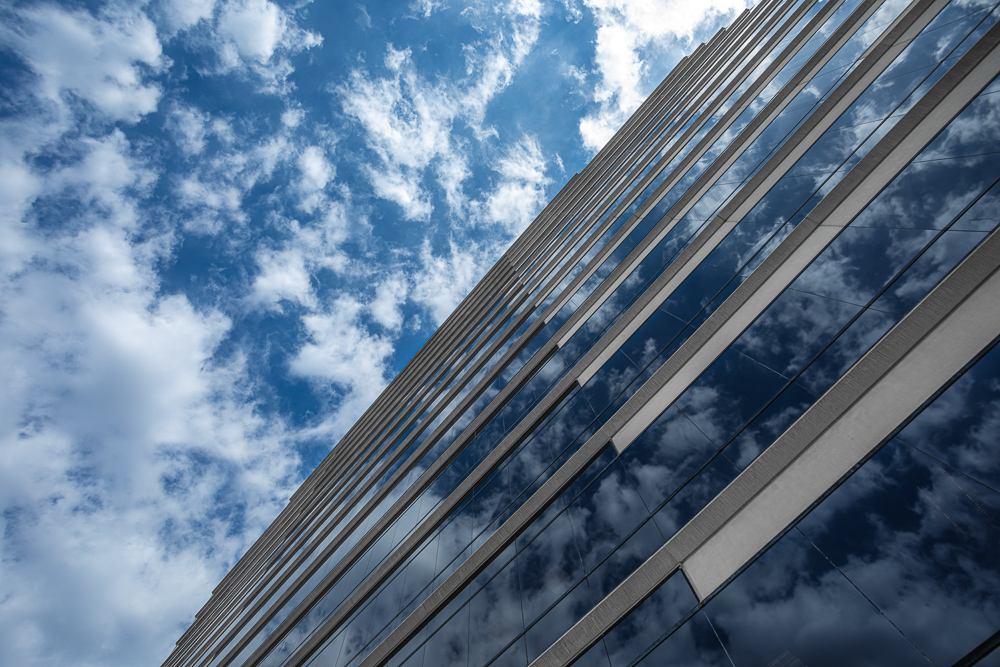 2/28/20 – Galleria Tower Reflecting a Gorgeous Day | Picture Birmingham